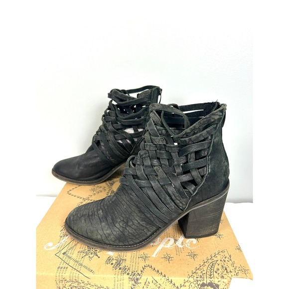 Free People Carrera Black Leather Woven Strappy Heel Ankle Booties Sz 38 US 7.5 - Picture 8 of 14